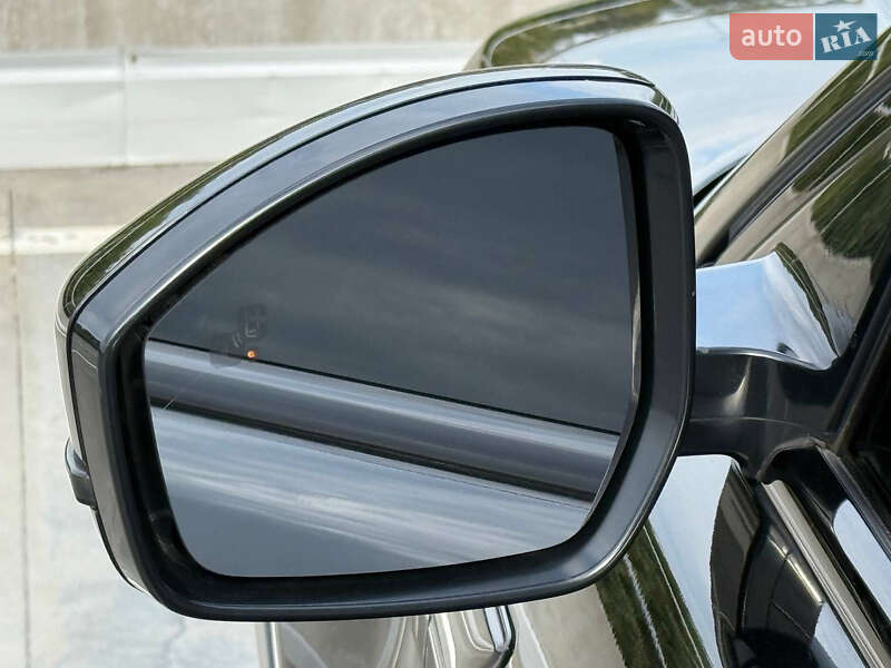 Внедорожник / Кроссовер Land Rover Range Rover Evoque 2015 в Киеве