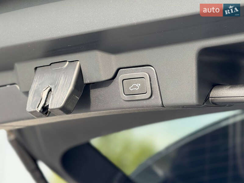 Внедорожник / Кроссовер Land Rover Range Rover Evoque 2015 в Киеве