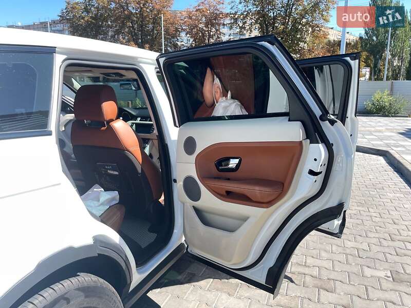 Внедорожник / Кроссовер Land Rover Range Rover Evoque 2012 в Кривом Роге фото 15 Внедорожник / Кроссовер Land Rover Range Rover Evoque 2012 в Кривом Роге