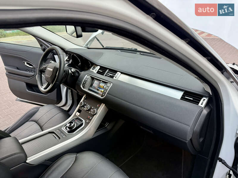 Позашляховик / Кросовер Land Rover Range Rover Evoque 2017 в Києві