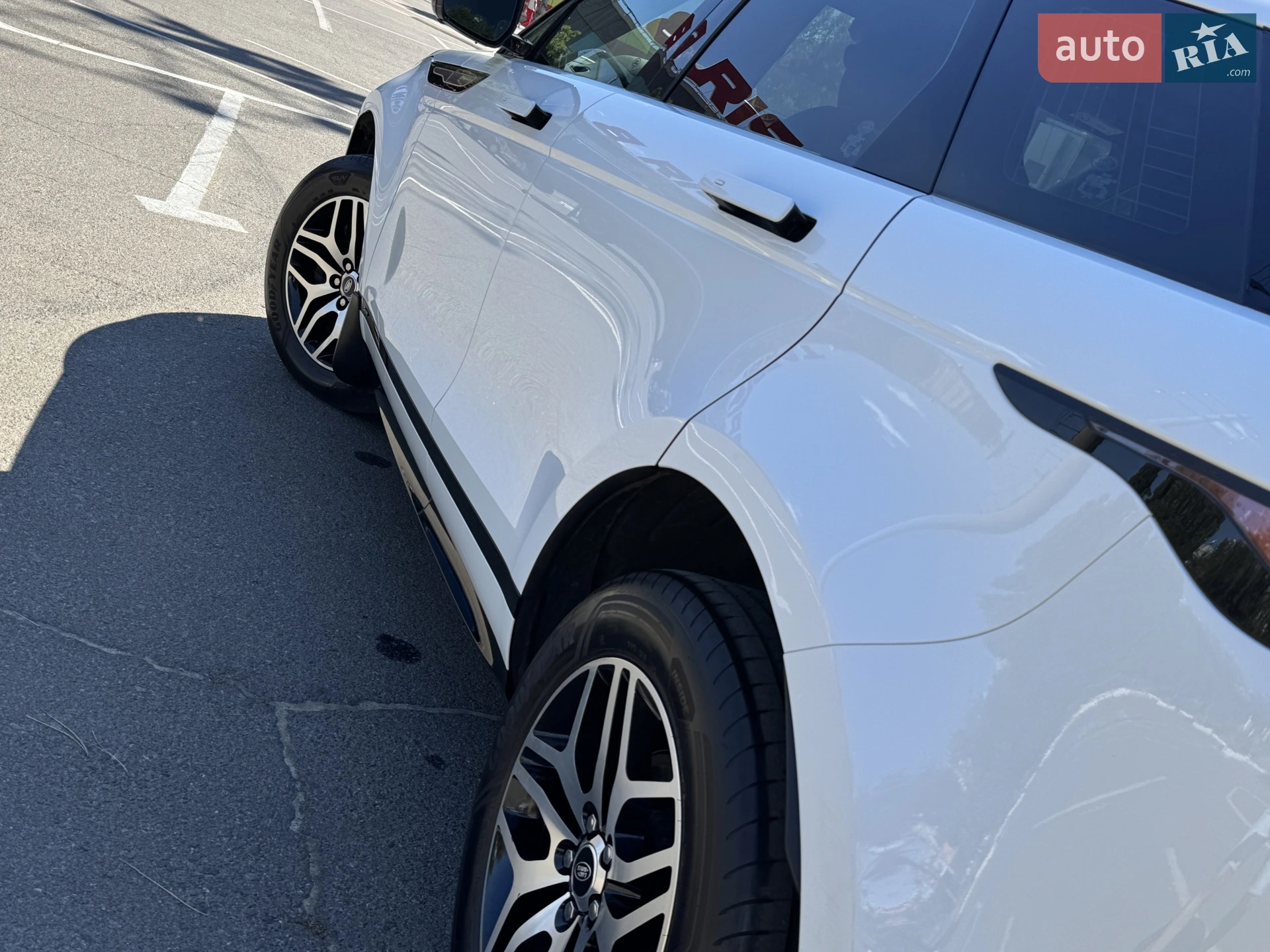 2019 Land Rover Range Rover Evoque - мініатюра 20