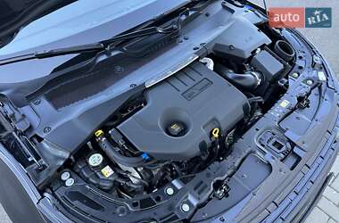 Внедорожник / Кроссовер Land Rover Range Rover Evoque 2023 в 