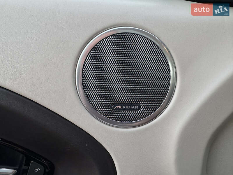 Внедорожник / Кроссовер Land Rover Range Rover Evoque 2012 в Киеве фото 35 Внедорожник / Кроссовер Land Rover Range Rover Evoque 2012 в Киеве