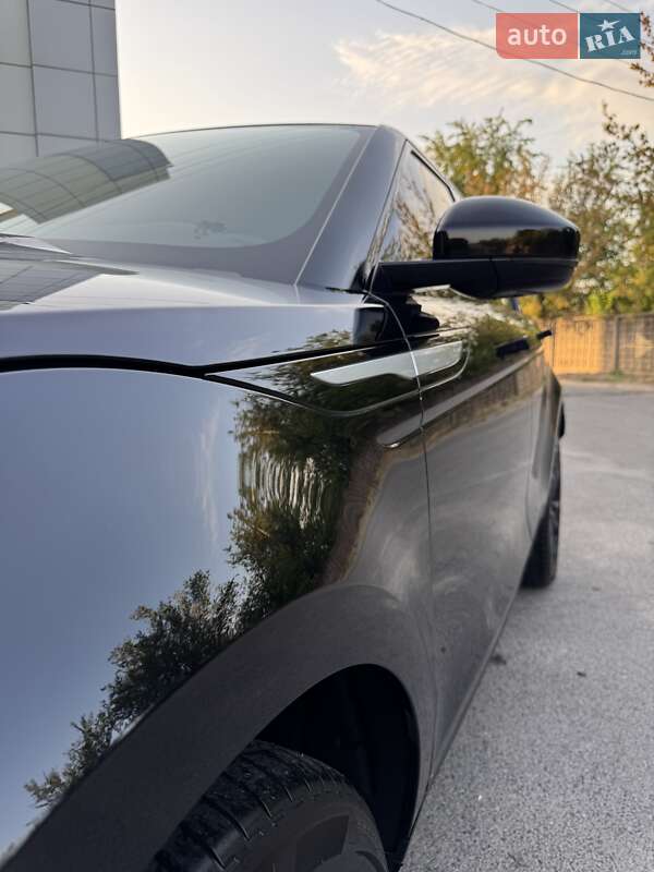 Внедорожник / Кроссовер Land Rover Range Rover Evoque 2019 в Кривом Роге