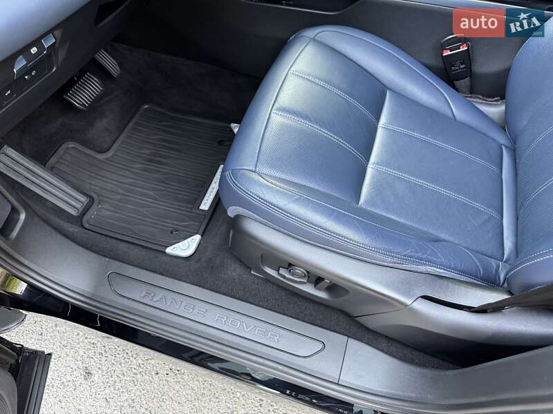Внедорожник / Кроссовер Land Rover Range Rover Evoque 2019 в Кривом Роге