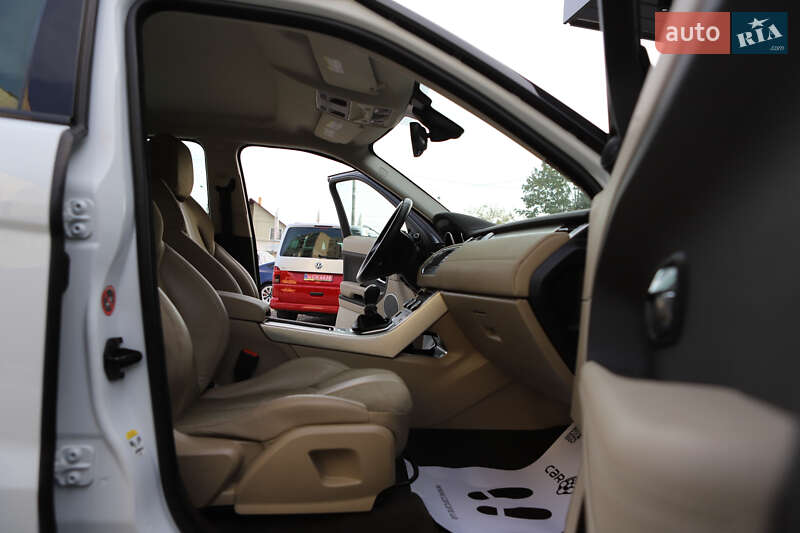 Позашляховик / Кросовер Land Rover Range Rover Evoque 2014 в Дрогобичі