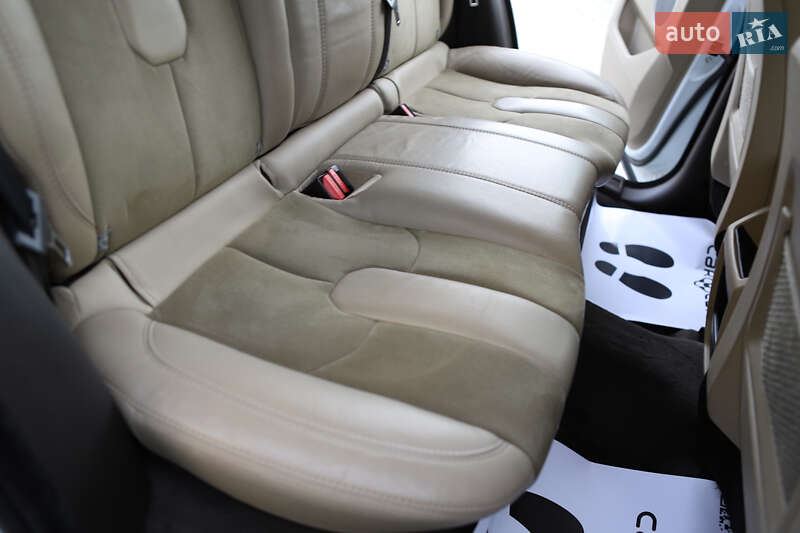 Позашляховик / Кросовер Land Rover Range Rover Evoque 2014 в Дрогобичі