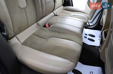 Внедорожник / Кроссовер Land Rover Range Rover Evoque 2014 в 