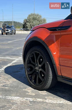 Позашляховик / Кросовер Land Rover Range Rover Evoque 2015 в 