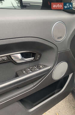 Внедорожник / Кроссовер Land Rover Range Rover Evoque 2015 в 