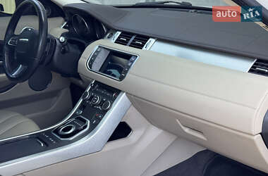 Позашляховик / Кросовер Land Rover Range Rover Evoque 2015 в 