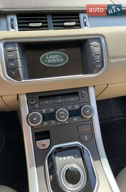 Внедорожник / Кроссовер Land Rover Range Rover Evoque 2015 в 