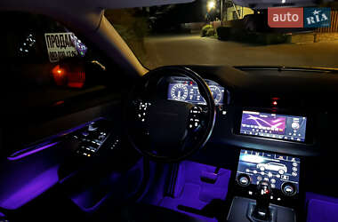 Внедорожник / Кроссовер Land Rover Range Rover Evoque 2019 в 