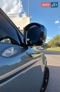 Внедорожник / Кроссовер Land Rover Range Rover Evoque 2020 в 