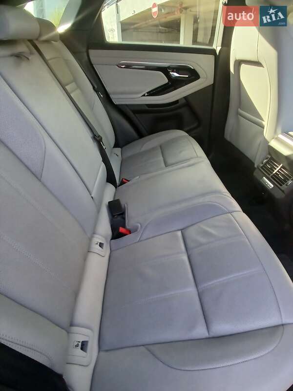 Внедорожник / Кроссовер Land Rover Range Rover Evoque 2020 в Киеве