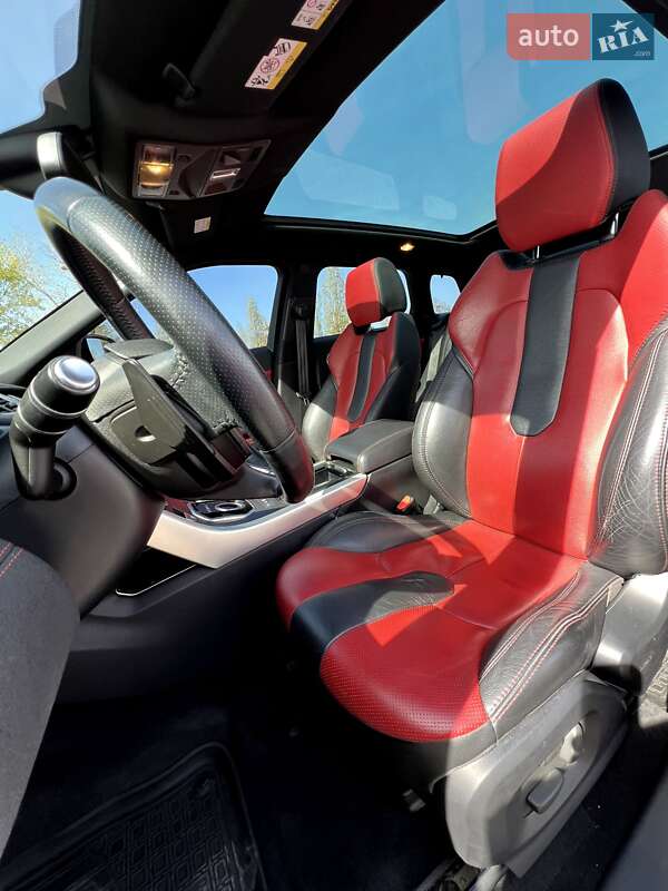 Внедорожник / Кроссовер Land Rover Range Rover Evoque 2012 в Каменском