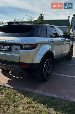 Внедорожник / Кроссовер Land Rover Range Rover Evoque 2017 в 
