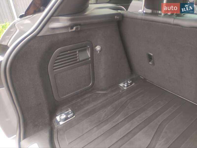 Внедорожник / Кроссовер Land Rover Range Rover Evoque 2012 в Калуше фото 29 Внедорожник / Кроссовер Land Rover Range Rover Evoque 2012 в Калуше