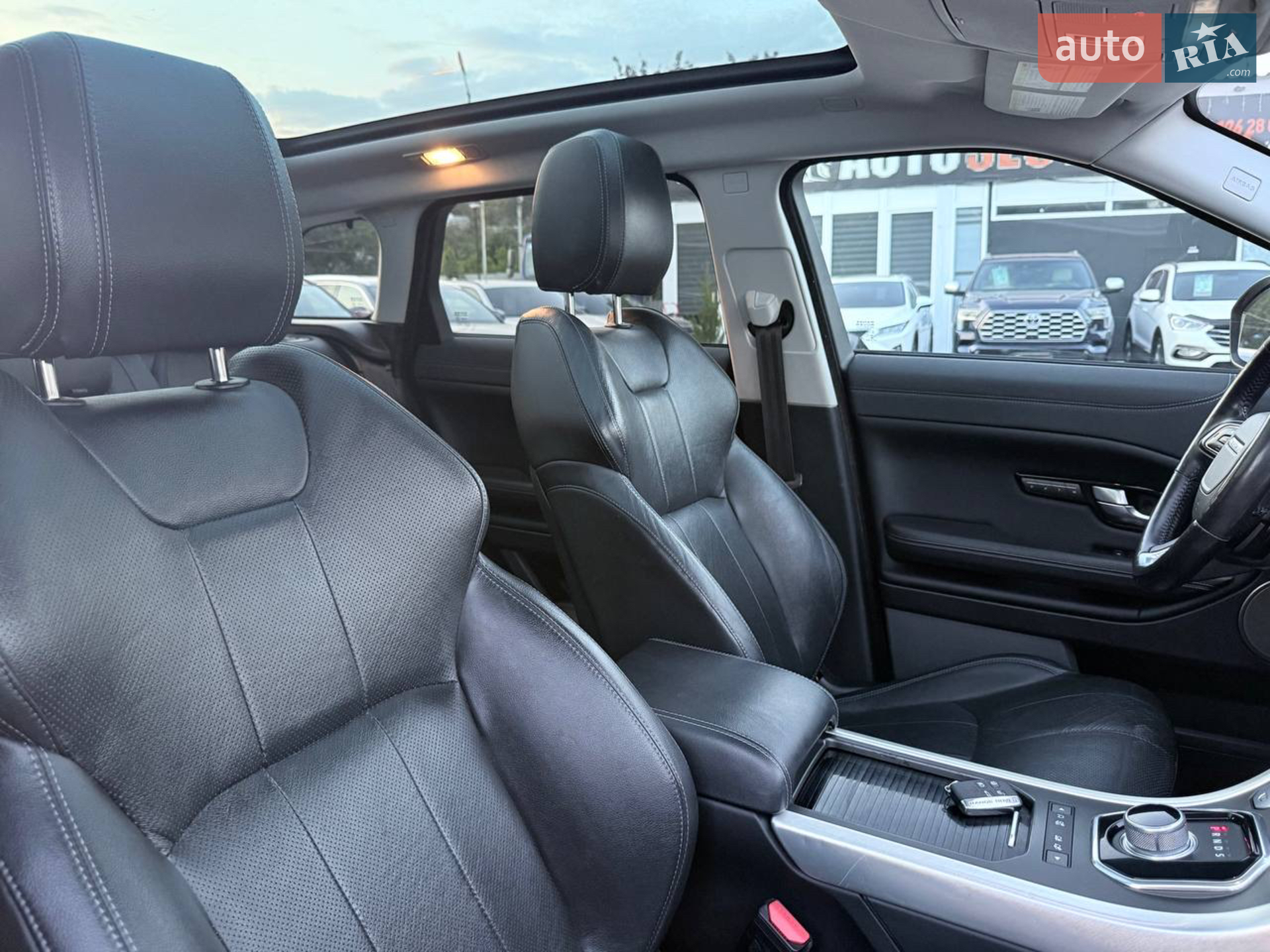 2015 Land Rover Range Rover Evoque - мініатюра 19