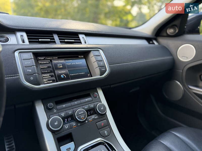 Внедорожник / Кроссовер Land Rover Range Rover Evoque 2015 в Киеве