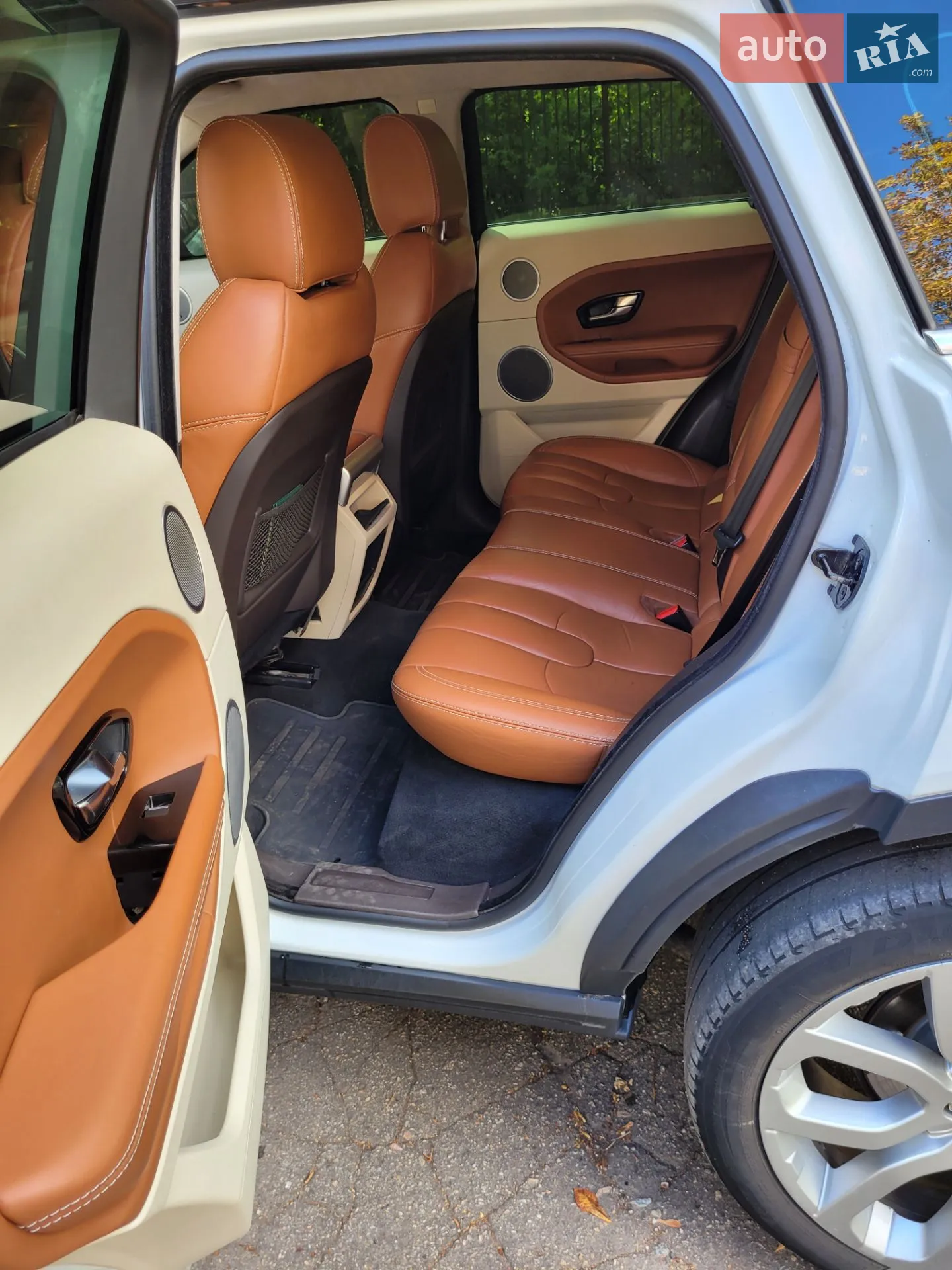 2012 Land Rover Range Rover Evoque - мініатюра 11