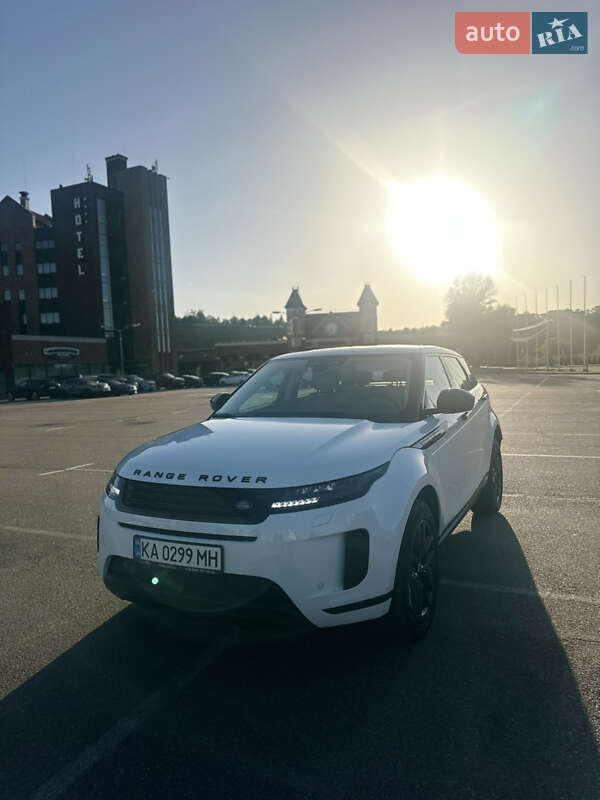 Внедорожник / Кроссовер Land Rover Range Rover Evoque 2023 в Киеве