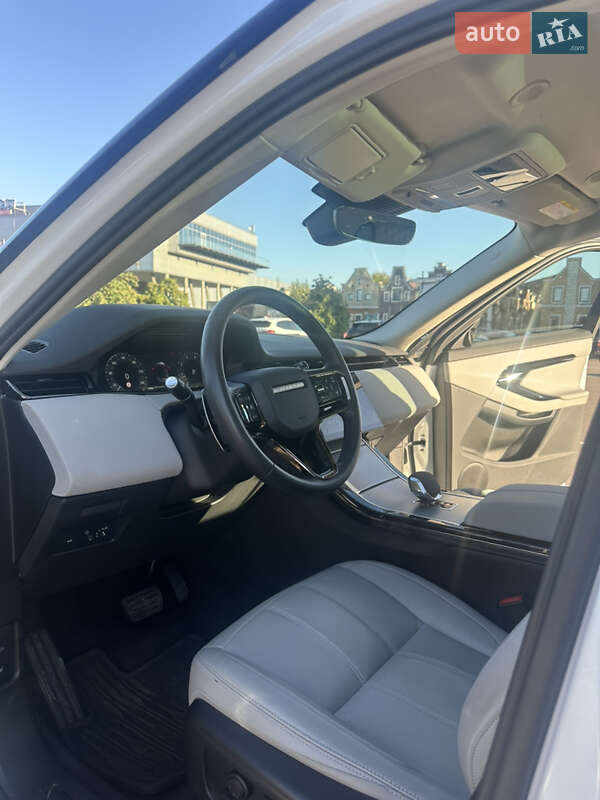 Внедорожник / Кроссовер Land Rover Range Rover Evoque 2023 в Киеве