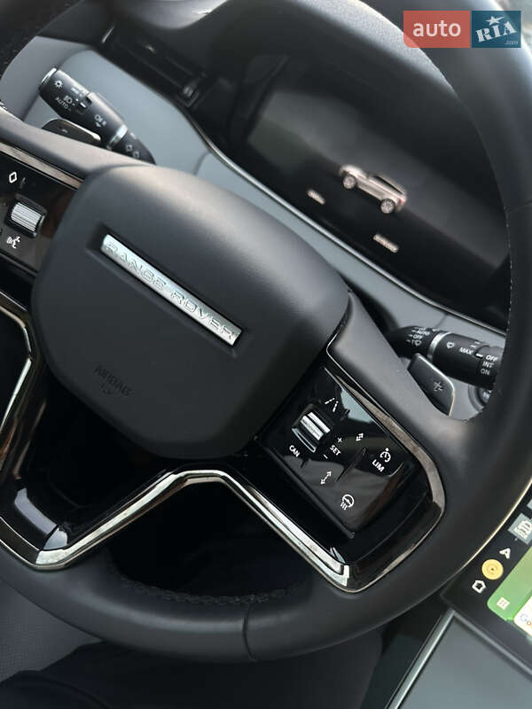 Внедорожник / Кроссовер Land Rover Range Rover Evoque 2023 в Киеве