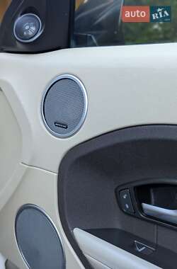Внедорожник / Кроссовер Land Rover Range Rover Evoque 2015 в 