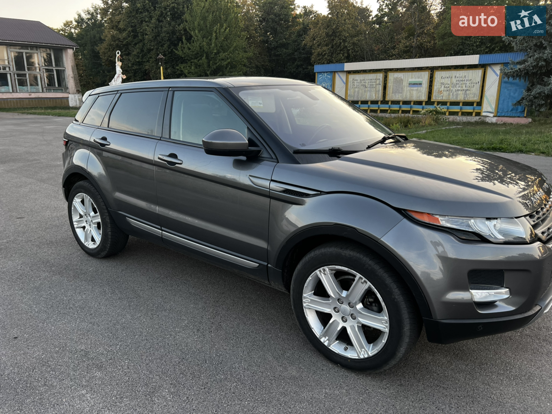 2015 Land Rover Range Rover Evoque - мініатюра 30