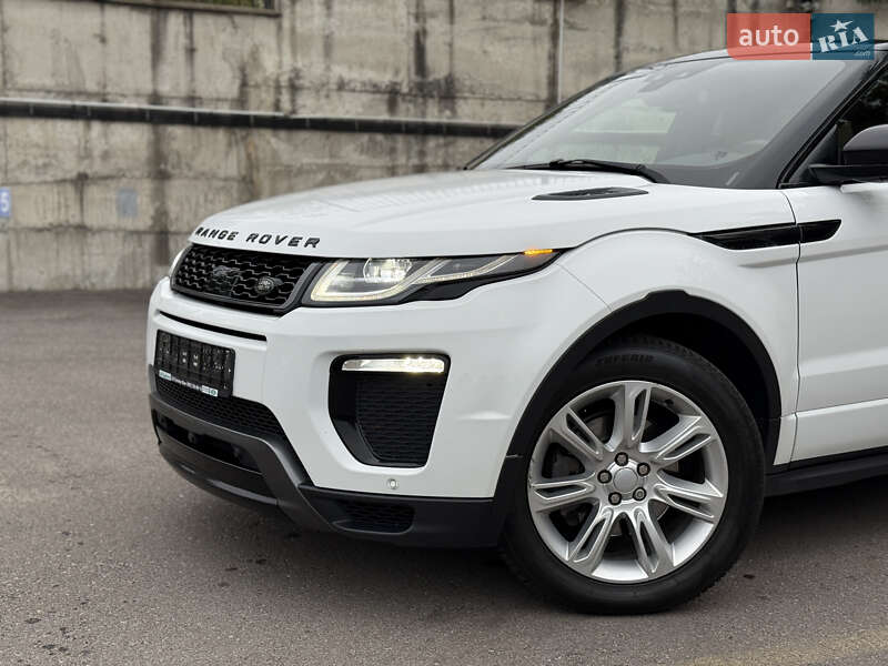 Внедорожник / Кроссовер Land Rover Range Rover Evoque 2015 в Ровно