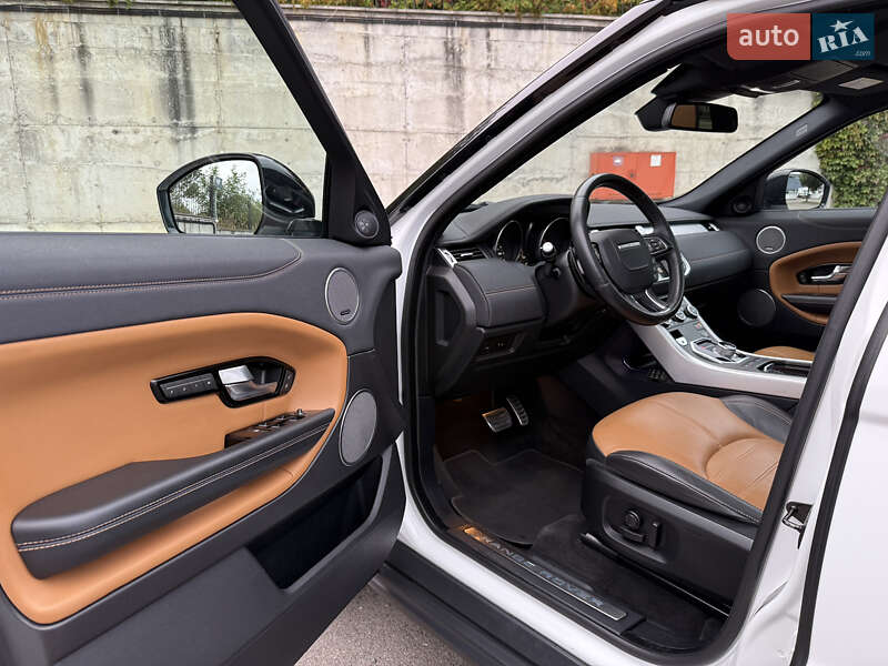 Внедорожник / Кроссовер Land Rover Range Rover Evoque 2015 в Ровно