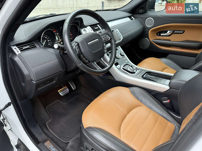 Внедорожник / Кроссовер Land Rover Range Rover Evoque 2015 в Ровно