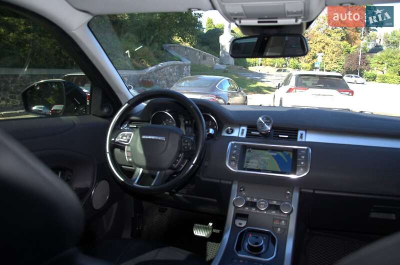 Внедорожник / Кроссовер Land Rover Range Rover Evoque 2018 в Киеве
