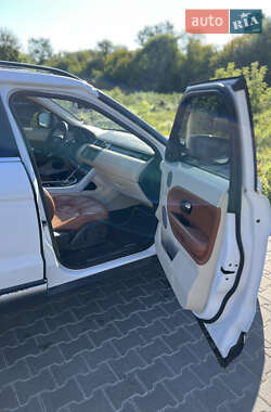 Внедорожник / Кроссовер Land Rover Range Rover Evoque 2012 в 