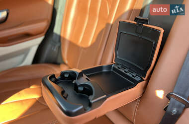 Внедорожник / Кроссовер Land Rover Range Rover Evoque 2012 в 