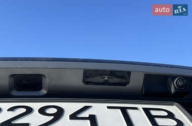 Внедорожник / Кроссовер Land Rover Range Rover Evoque 2012 в 