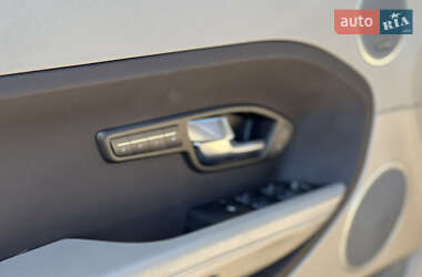 Внедорожник / Кроссовер Land Rover Range Rover Evoque 2012 в 
