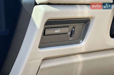 Внедорожник / Кроссовер Land Rover Range Rover Evoque 2012 в 