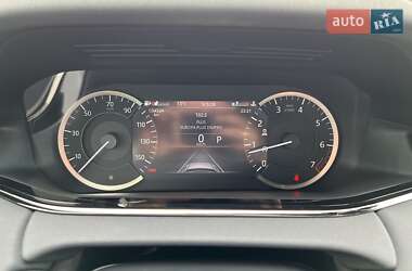 Внедорожник / Кроссовер Land Rover Range Rover Evoque 2023 в 