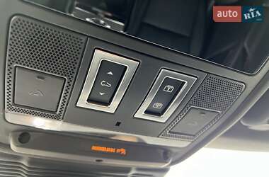 Внедорожник / Кроссовер Land Rover Range Rover Evoque 2023 в 