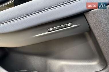 Внедорожник / Кроссовер Land Rover Range Rover Evoque 2019 в 