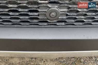 Внедорожник / Кроссовер Land Rover Range Rover Evoque 2019 в 