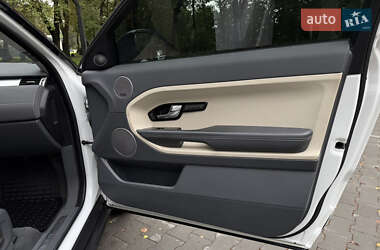 Внедорожник / Кроссовер Land Rover Range Rover Evoque 2014 в 