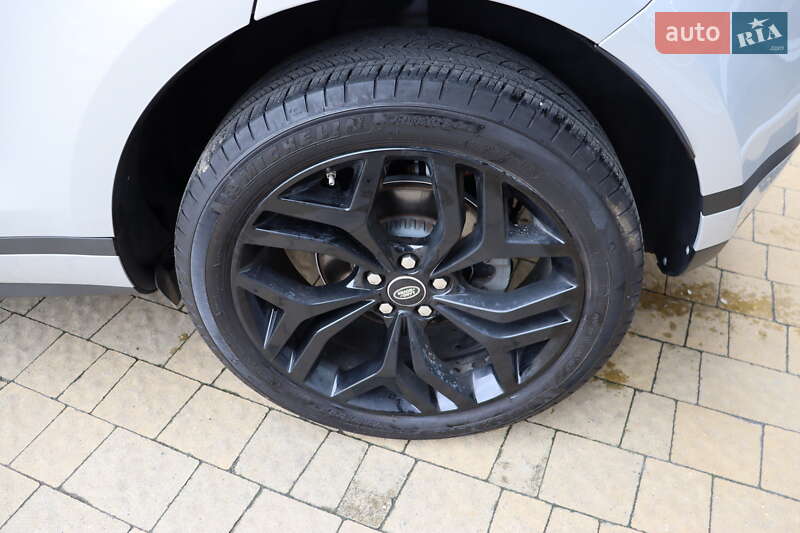 Внедорожник / Кроссовер Land Rover Range Rover Evoque 2019 в Львове