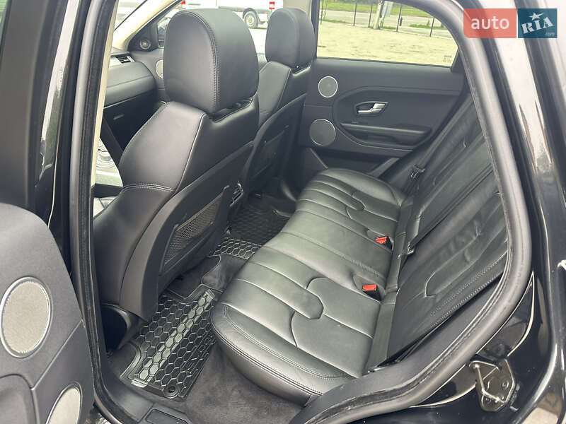 Позашляховик / Кросовер Land Rover Range Rover Evoque 2015 в Чернівцях