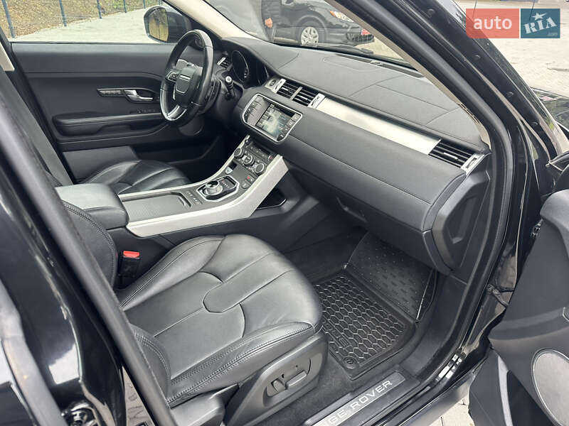 Позашляховик / Кросовер Land Rover Range Rover Evoque 2015 в Чернівцях