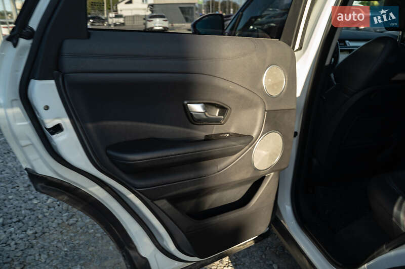 Внедорожник / Кроссовер Land Rover Range Rover Evoque 2016 в Черновцах фото 36 Внедорожник / Кроссовер Land Rover Range Rover Evoque 2016 в Черновцах