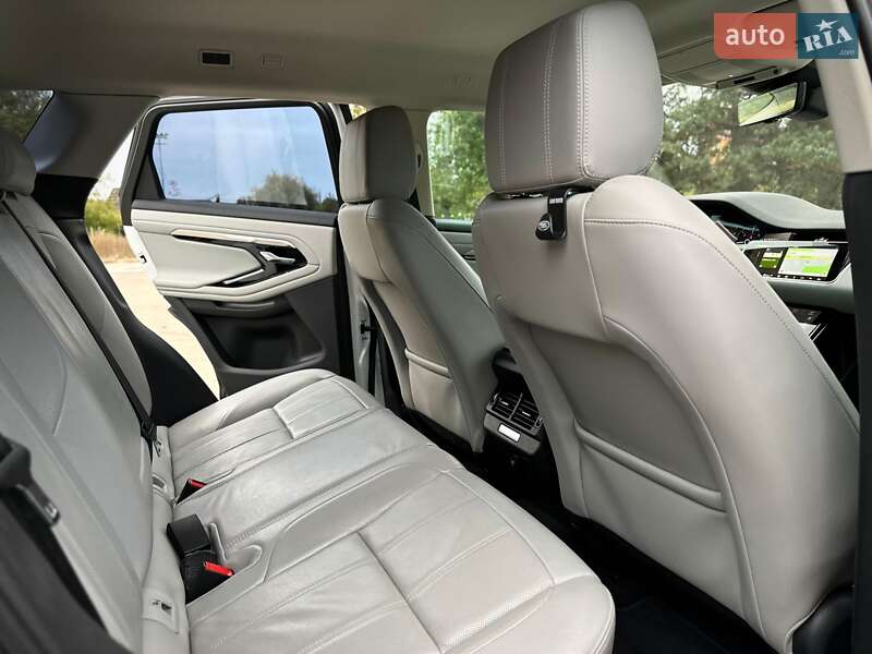 Внедорожник / Кроссовер Land Rover Range Rover Evoque 2019 в Киеве