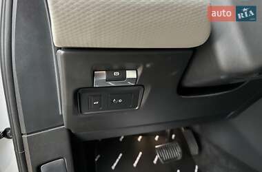 Внедорожник / Кроссовер Land Rover Range Rover Evoque 2019 в 
